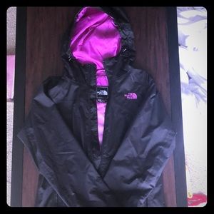Women’s size small North Face jacket.
